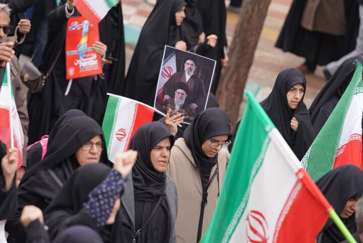 تصاویر/حضور پرشور مردم کرمان در راهپیمایی روز جهانی قدس در ۲۲ اسفندماه ۱۴٠۴