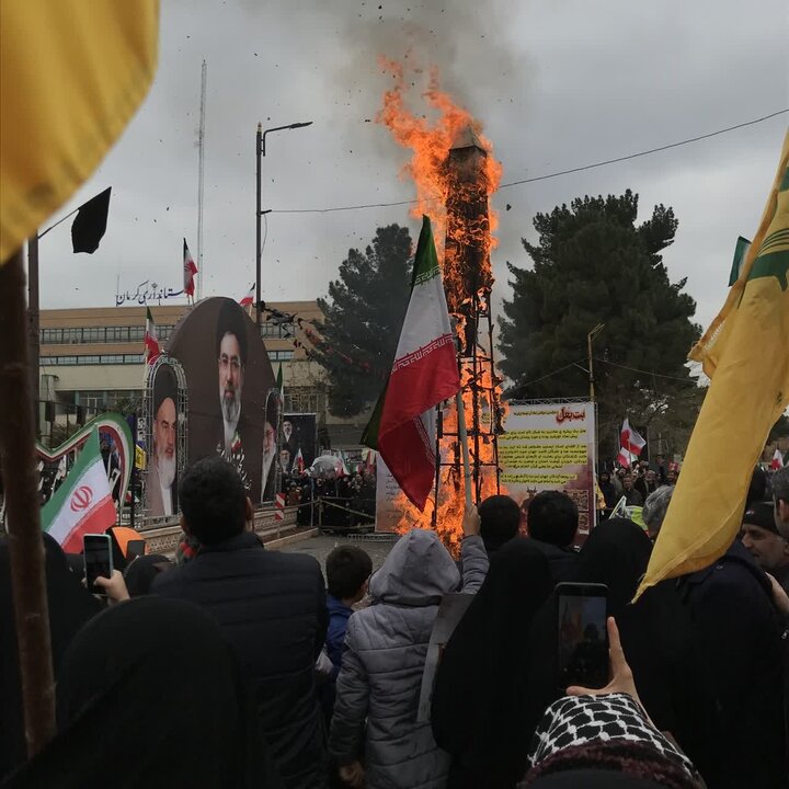 تصاویر/حضور پرشور مردم کرمان در راهپیمایی روز جهانی قدس در ۲۲ اسفندماه ۱۴٠۴