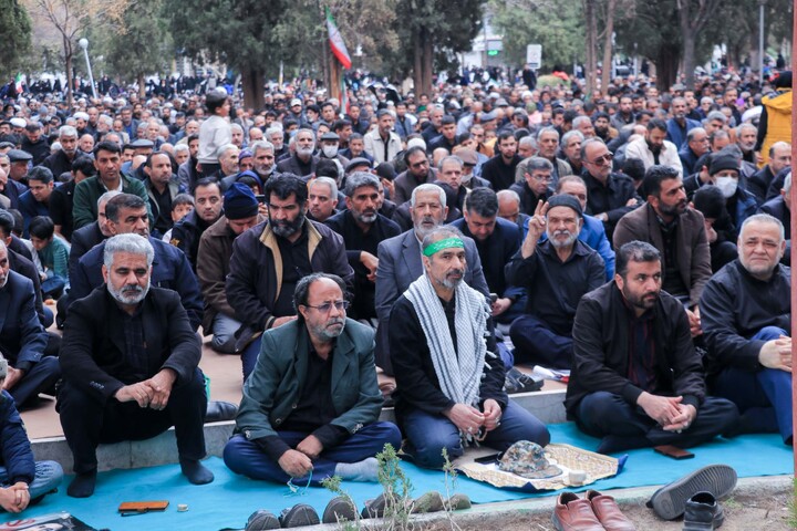 تصاویر| نماز جمعه باشکوه روز قدس در بیرجند