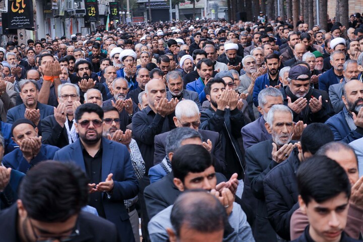 تصاویر| نماز جمعه باشکوه روز قدس در بیرجند