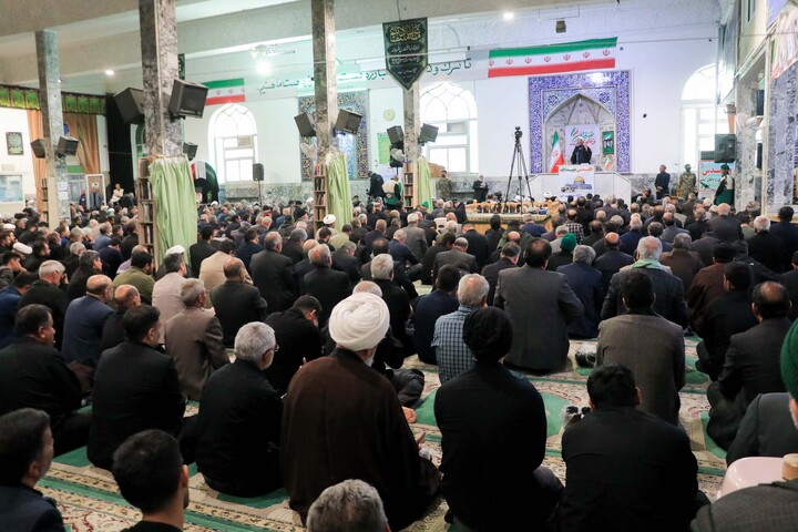 تصاویر| نماز جمعه باشکوه روز قدس در بیرجند