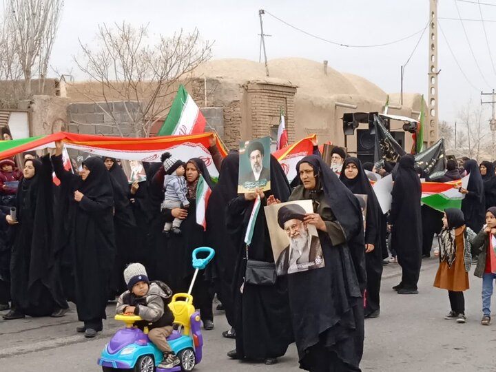 تصاویر/ راهپیمایی روز قدس در شهر محی آباد