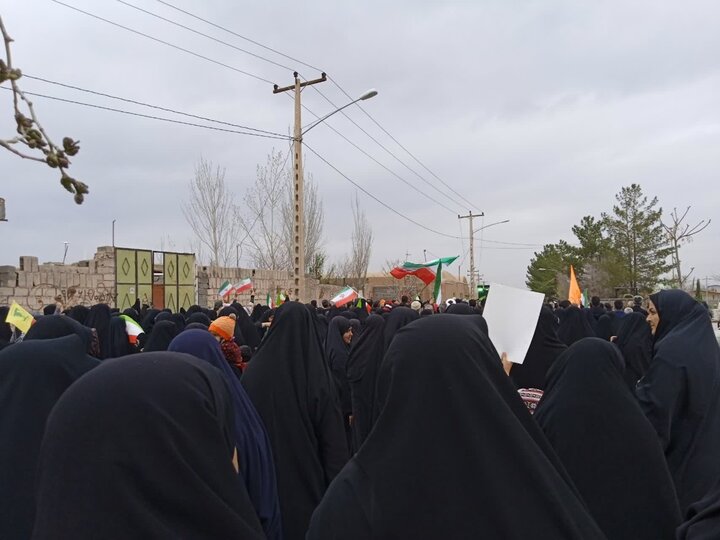 تصاویر/ راهپیمایی روز قدس در شهر محی آباد