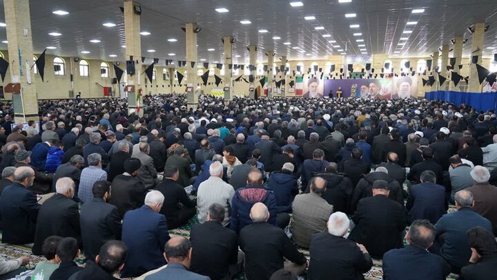 تصاویر/ اقامه نماز جمعه شهرستان خوی