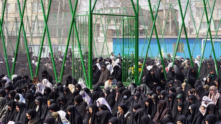 تصاویر/ اقامه نماز جمعه شهرستان خوی