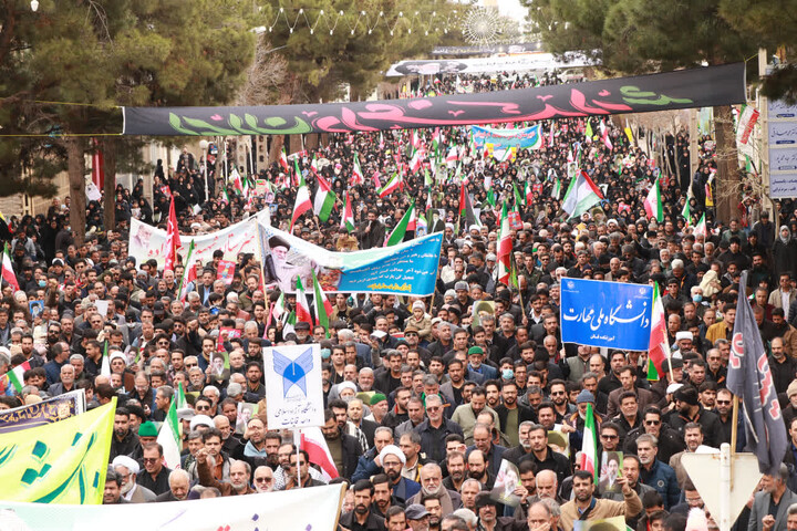 تصاویر| راهپیمایی باشکوه روز قدس در قاین