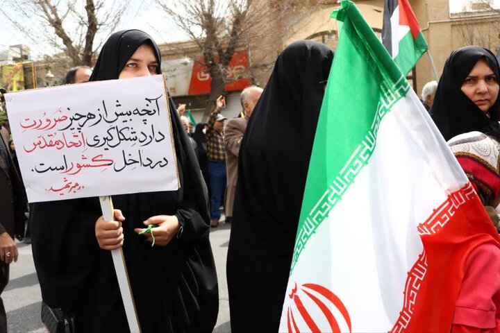 تصاویر/ حماسه به یادماندنی مردم دارالعباده یزد در روز جهانی قدس۱۴۰۴