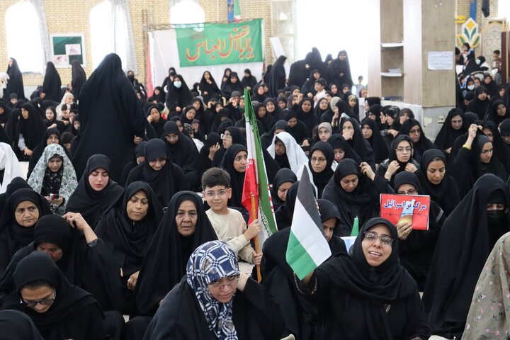 نمازجمعه دیّر به روایت تصویر