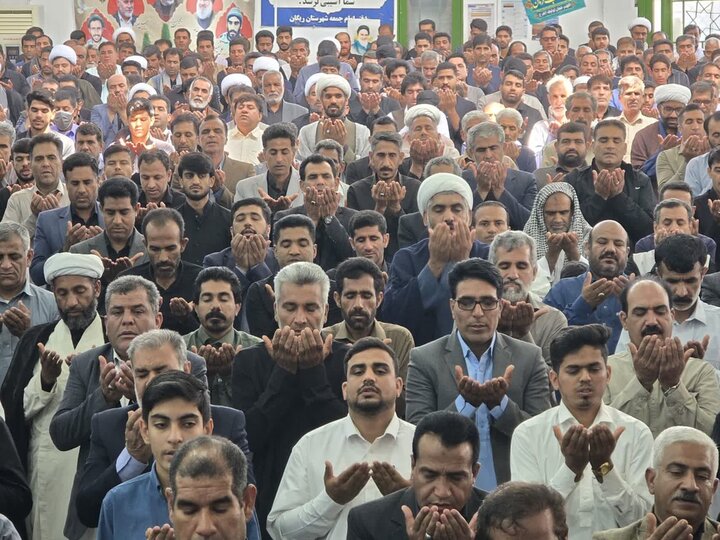 تصاویر/ لبیک مردم شهر ریگان به ندای رهبر سوم‌ انقلاب در راهپیمایی روز قدس