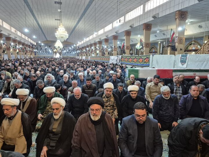 تصاویر/ نماز عبادی سیاسی جمعه در پاکدشت