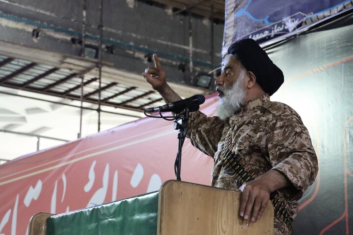 نماز جمعه اهواز با رنگ و بوی روز جهانی قدس