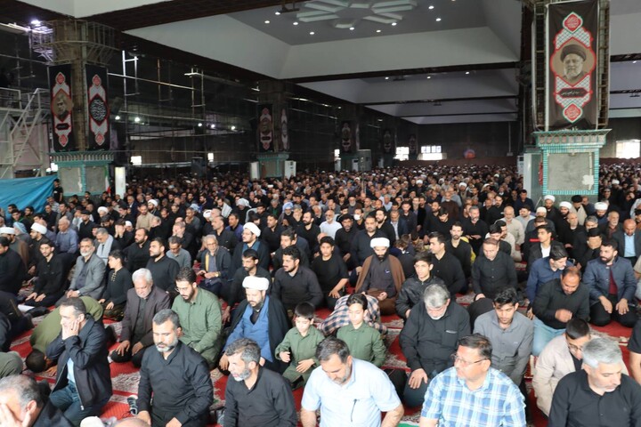 نماز جمعه اهواز با رنگ و بوی روز جهانی قدس