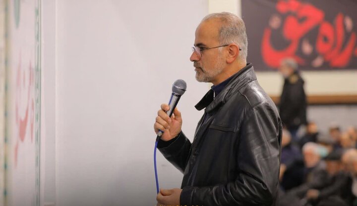 تصاویر/ نماز جمعه باشکوه ساوجبلاغ