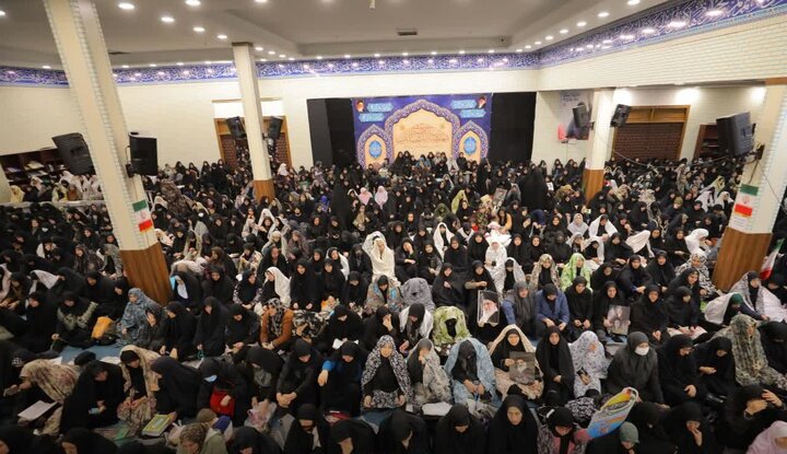 تصاویر/ نماز جمعه باشکوه ساوجبلاغ