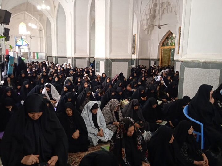 تصاویر/ اقامه نمازجمعه در شهر بردسیر