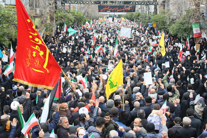 راهپیمایی باشکوه مردم ساری در روز قدس ۱۴۰۴