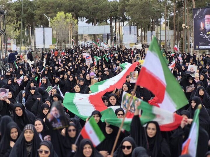 راهپیمایی روز قدس در شهرستان نائین
