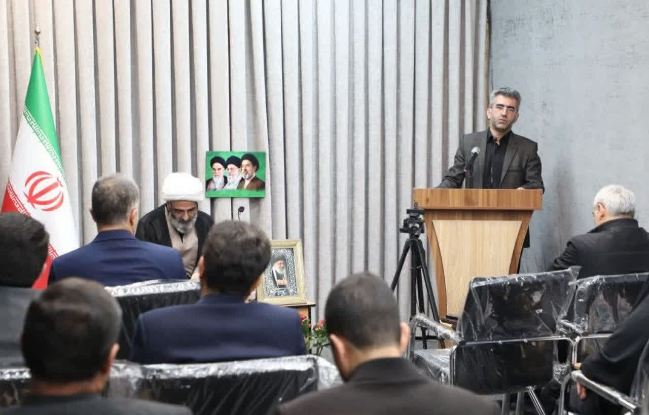 امید آفرینی در جامعه به‌ویژه در میان دانش‌آموزان از مهم‌ترین وظایف امروز است