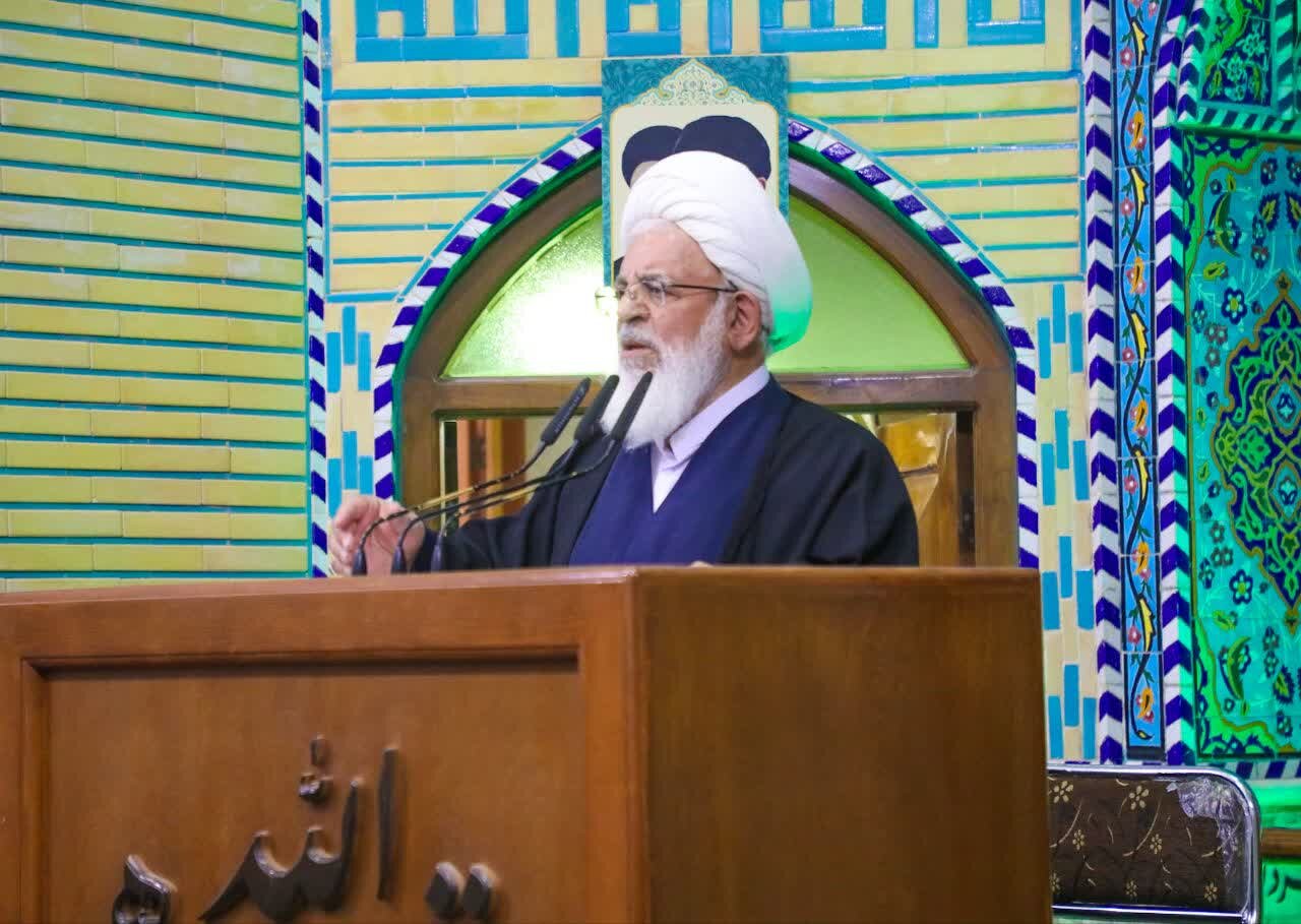 قدرت تشخیص جوانان تقویت شود
