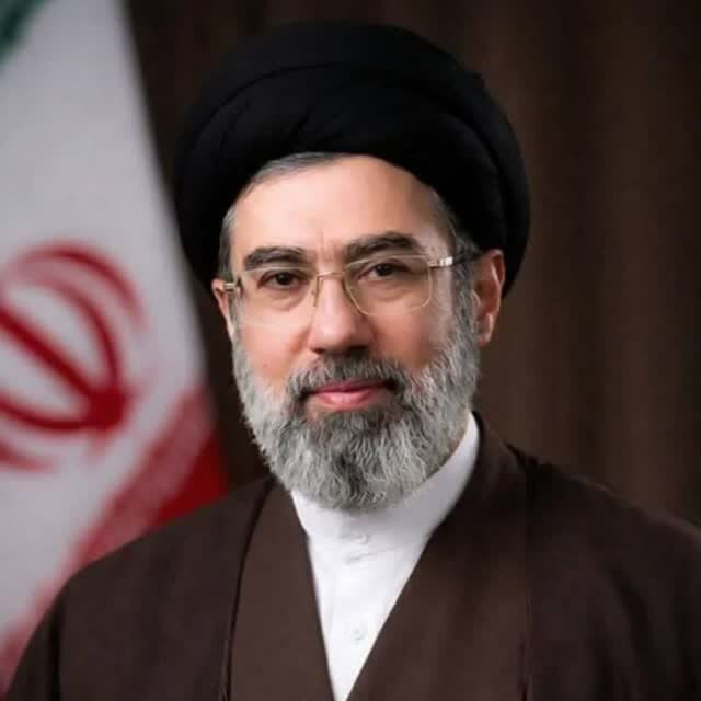 طلاب کهگیلویه و بویراحمد با رهبر سوم انقلاب عهد خون بستند