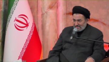مؤمنان واقعی در میدان امتحان الهی عقب‌نشینی نمی‌کنند