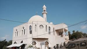 Illegal Israeli settlers torch entrance of mosque in West Bank