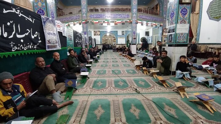تصاویر/ جلسه قرائت قرآن مسجد امام زمان (عج) با حضور امام جمعه آران و بیدگل
