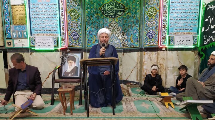 تصاویر/ جلسه قرائت قرآن مسجد امام زمان (عج) با حضور امام جمعه آران و بیدگل