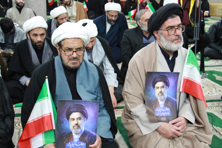 اجتماع بیعت علما و روحانیت چهارمحال و بختیاری با رهبر معظم انقلاب اسلامی
