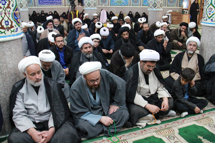 اجتماع بیعت علما و روحانیت چهارمحال و بختیاری با رهبر معظم انقلاب اسلامی

