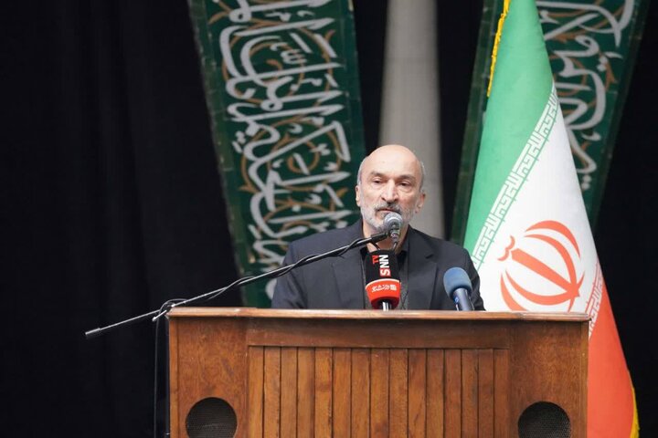 تصاویر/ عهد جنبش دانشجویی در مسجد دانشگاه تهران