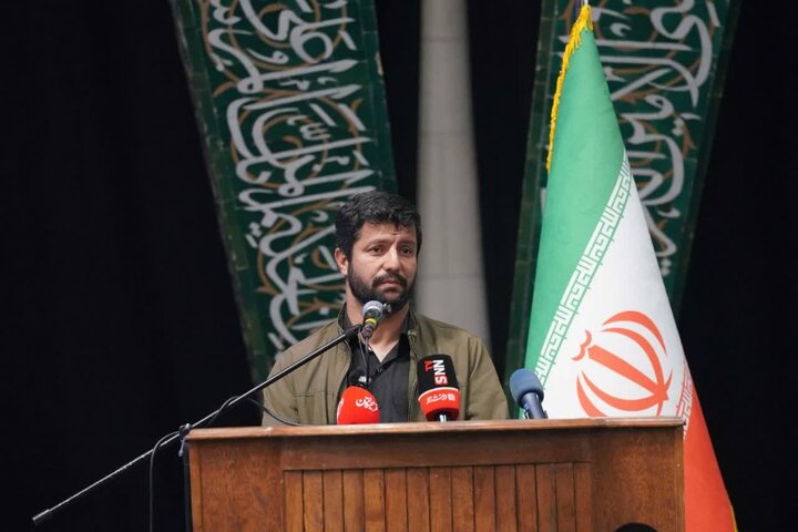 تصاویر/ عهد جنبش دانشجویی در مسجد دانشگاه تهران