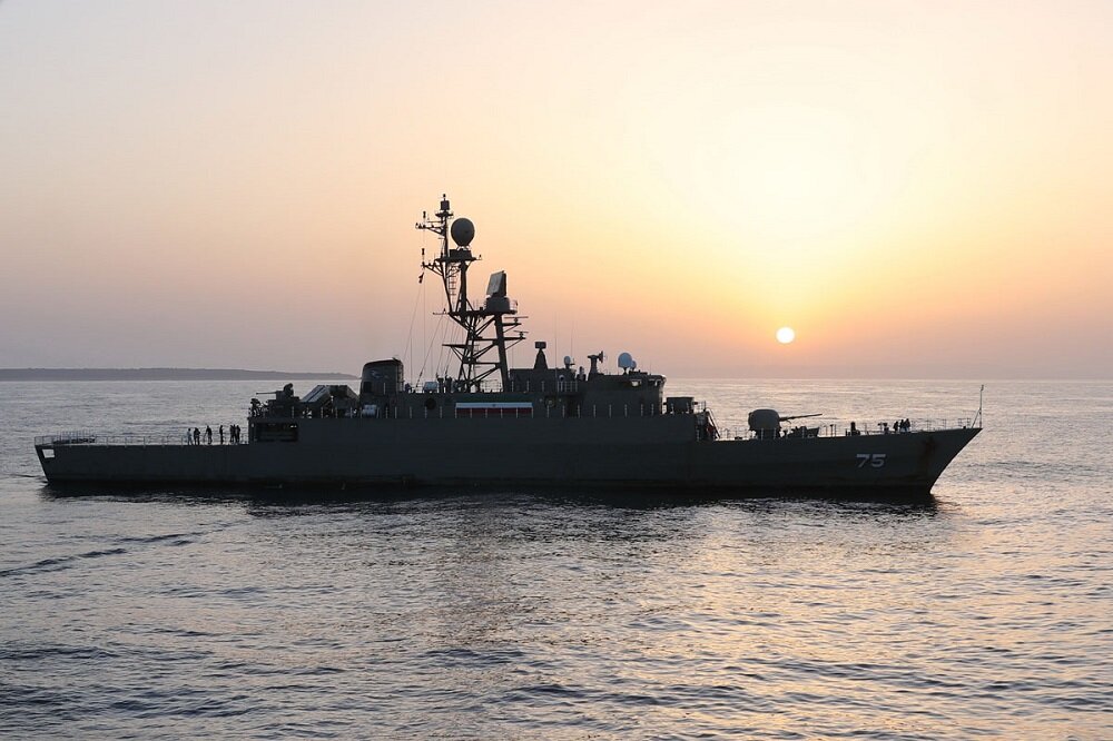 بازگشت پیکر ۸۴ شهید قهرمان ناو دنا
