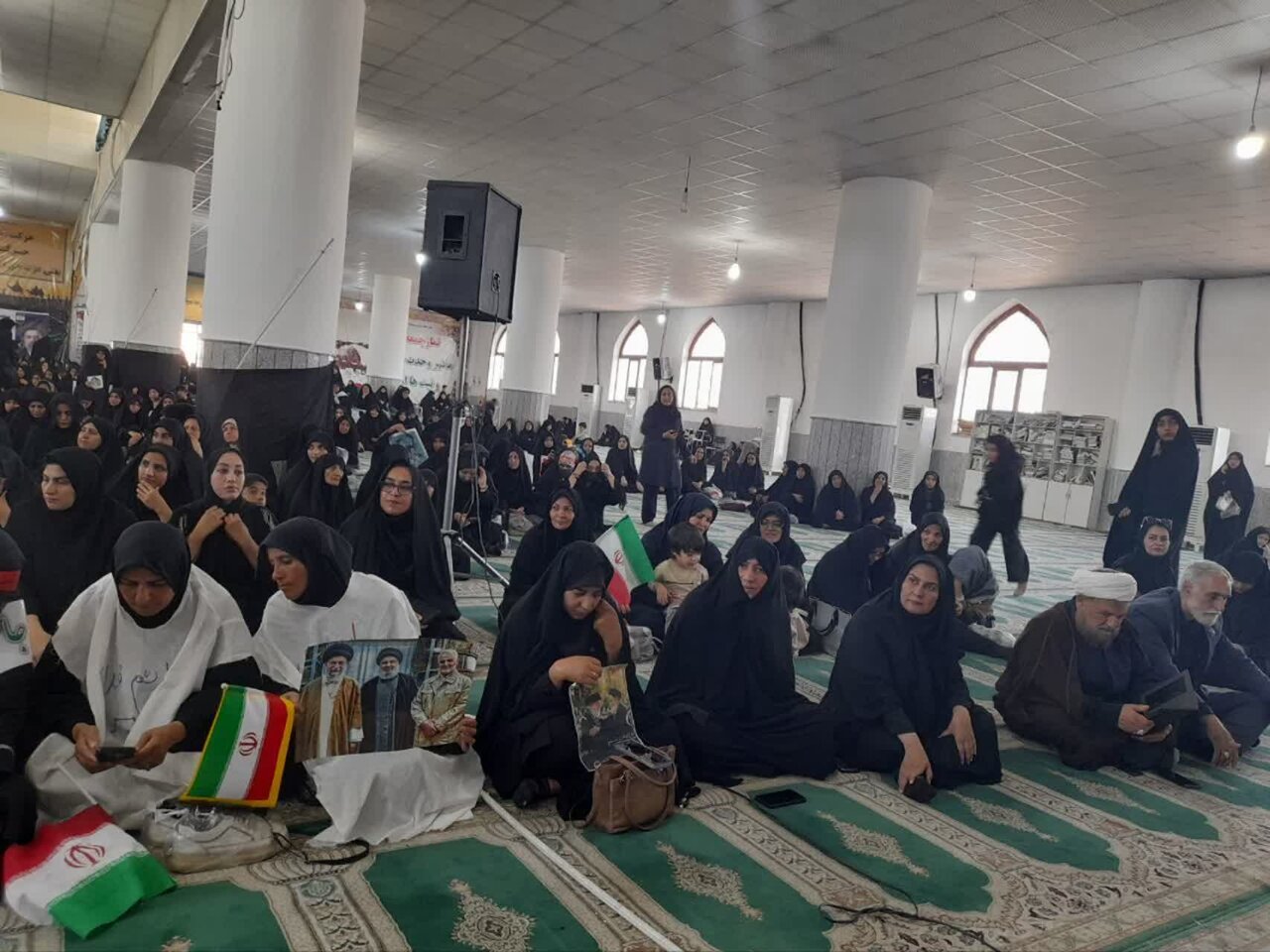 تصاویر/ فعالیت های مدرسه الزهرا جیرفت در جبهه جهاد رمضان