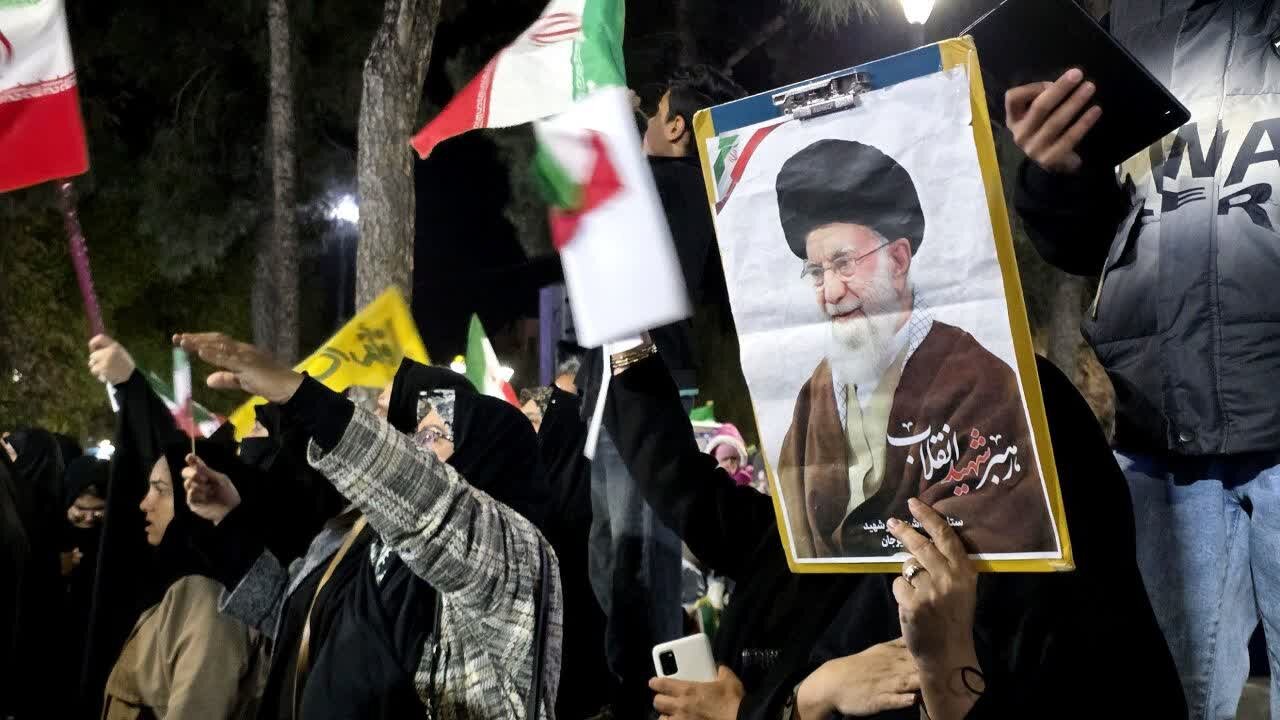 بانوان طلبه مدرسه علمیه نرجسیه سیرجان در صف مقدم جبهه جهاد رمضان+تصاویر