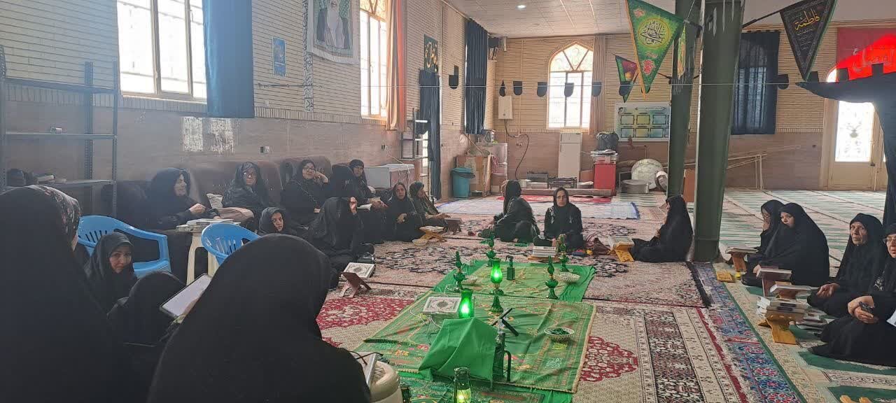 بانوان طلبه مدرسه علمیه نرجسیه سیرجان در صف مقدم جبهه جهاد رمضان+تصاویر