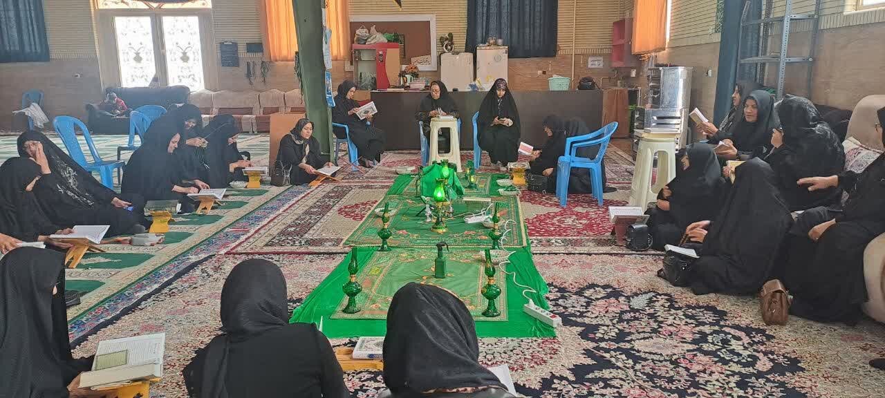 بانوان طلبه مدرسه علمیه نرجسیه سیرجان در صف مقدم جبهه جهاد رمضان+ تصاویر
