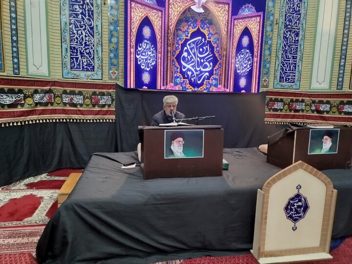 تصاویر/ محفل انس با قرآن به یاد شهدای جنگ رمضان در مسجد ولیعصر(عج)