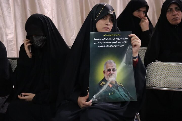 تصاویر/مراسم بزرگداشت سپهبد شهید محمد پاکپور و شهیده دکتر مهسا طاهری در اراک
