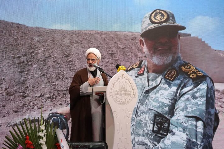 تصاویر/مراسم بزرگداشت سپهبد شهید محمد پاکپور و شهیده دکتر مهسا طاهری در اراک