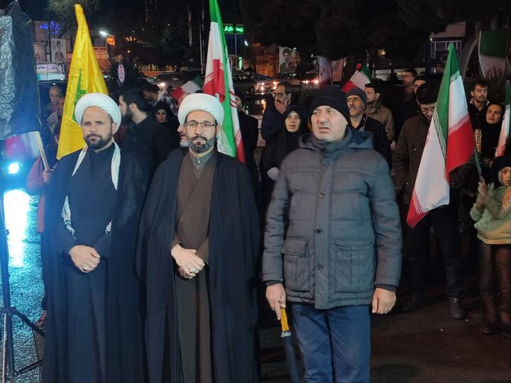 تصاویر/اجتماع و تجدید بیعت مردم سنندج با آیت الله سید مجتبی خامنه‌ای
