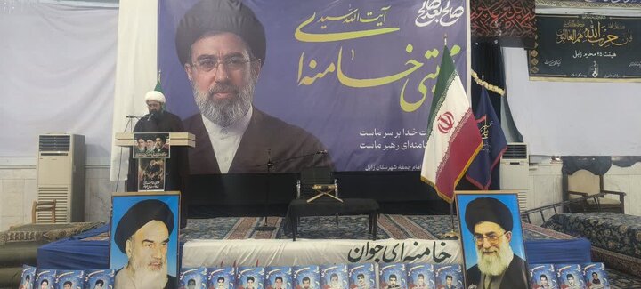 تصاویر/ بیعت طلاب و روحانیون شهرستان زابل با مقام معظم رهبری
