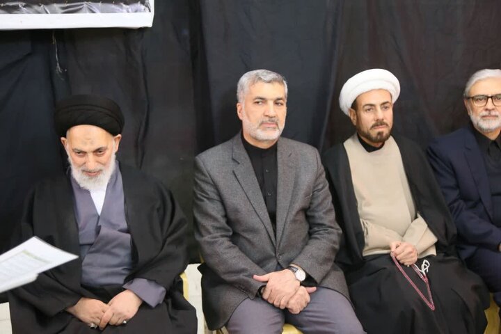 مراسم بزرگداشت شهادت امام خامنه ای از سوی امام جمعه نجف اشرف