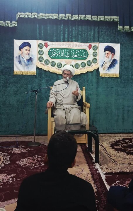 تصاویر/ نشست هیئت ابناءالحیدر طلاب مدرسه علمیه امیرالمؤمنین(ع) آران و بیدگل