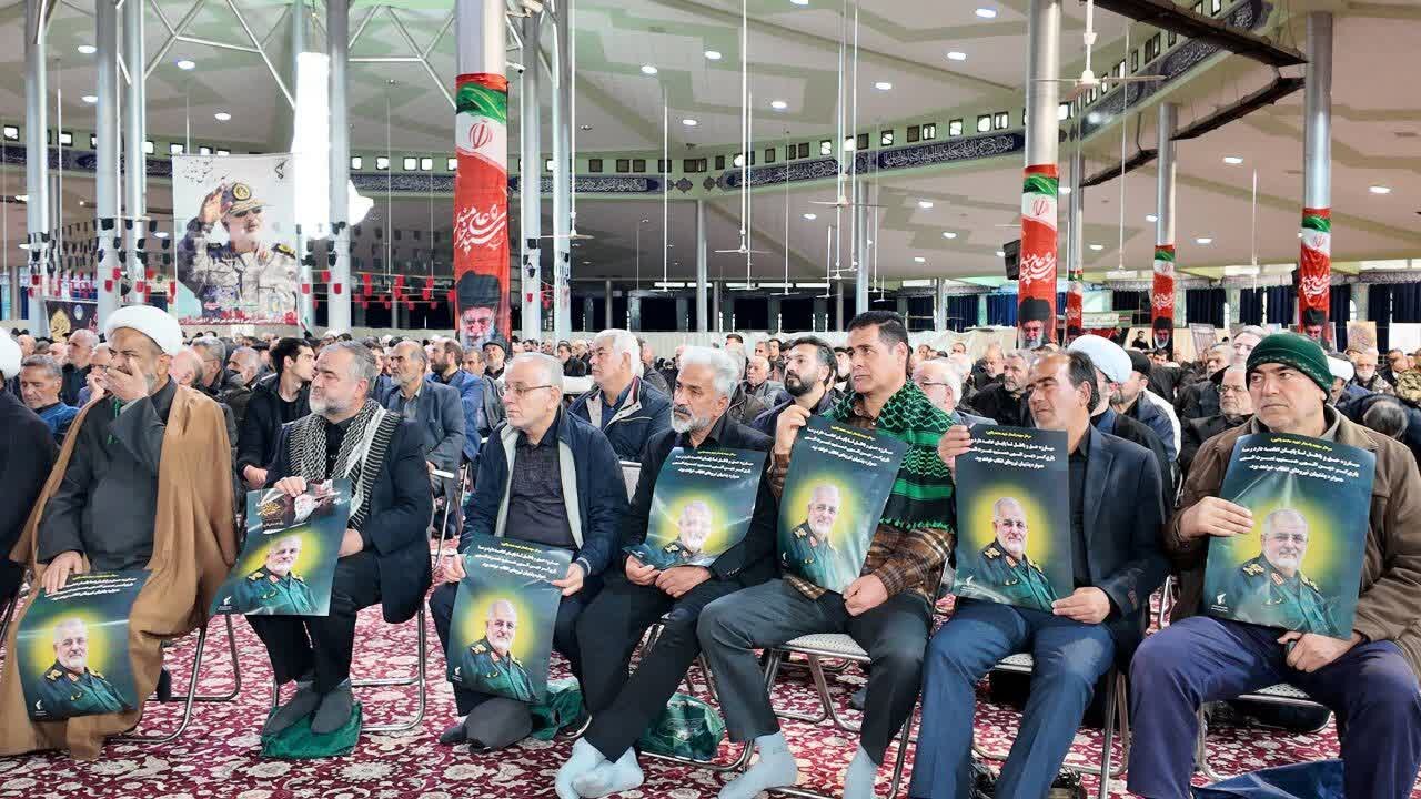 تصاویر/ مراسم بزرگداشت سپهبد شهید محمد پاکپور و شهیده دکتر مهسا طاهری در اراک
