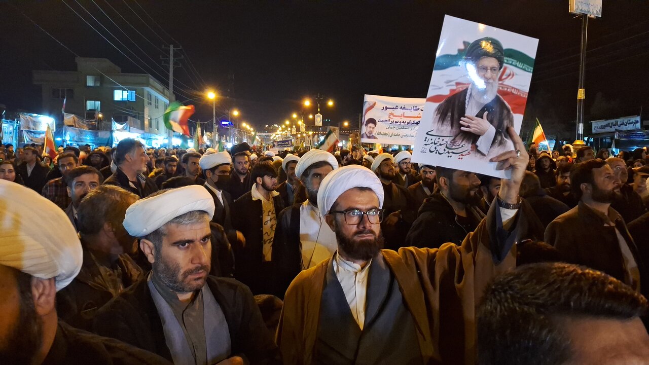 گردهمایی اساتید و طلاب کهگیلویه و بویراحمد برای بیعت با ولایت