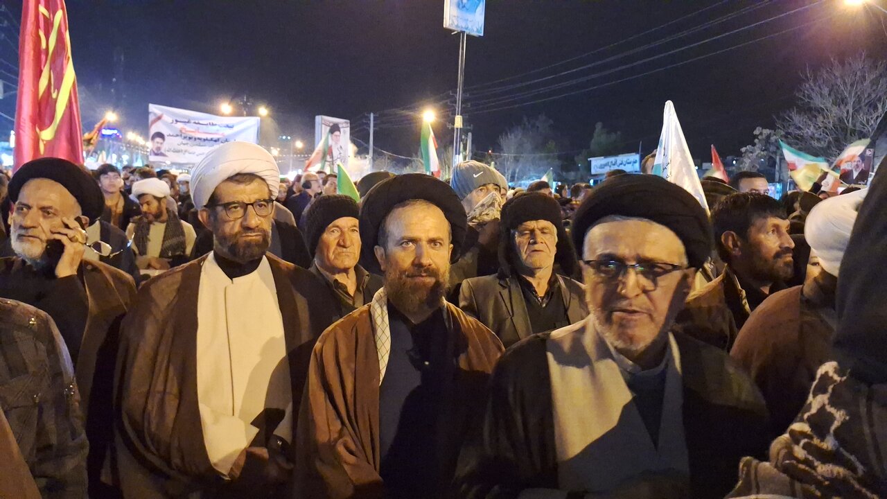 گردهمایی اساتید و طلاب کهگیلویه و بویراحمد برای بیعت با ولایت