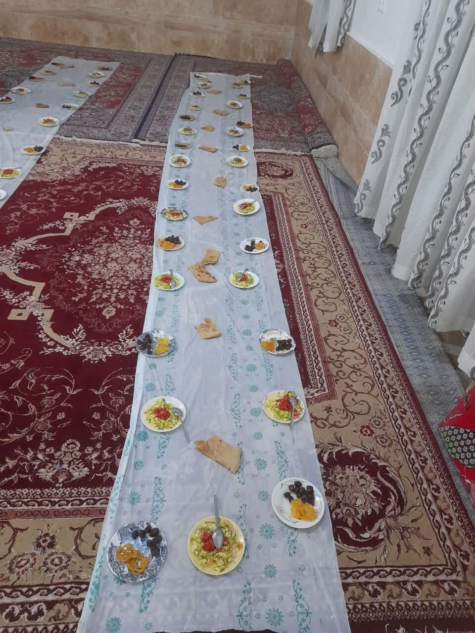 بانوان طلبه مدرسه علمیه ریحانه‌النبی(س) رفسنجان در صف مقدم جبهه جهاد رمضان+ تصاویر