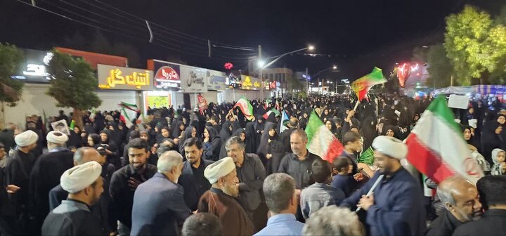 تصاویر/ تجمعی از جنس سوگ و حماسه در جیرفت