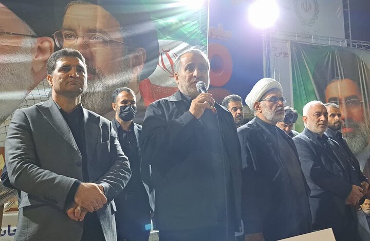 تصاویر| اجتماع مردمی بیعت با رهبر معظم انقلاب در قاین